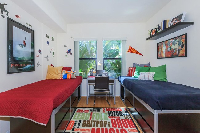 Studio Apartments Near USC Campus For A Single Stay